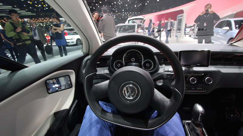 Illustration for article titled You Will Fit In Volkswagen's 261 MPG Diesel-Hybrid!